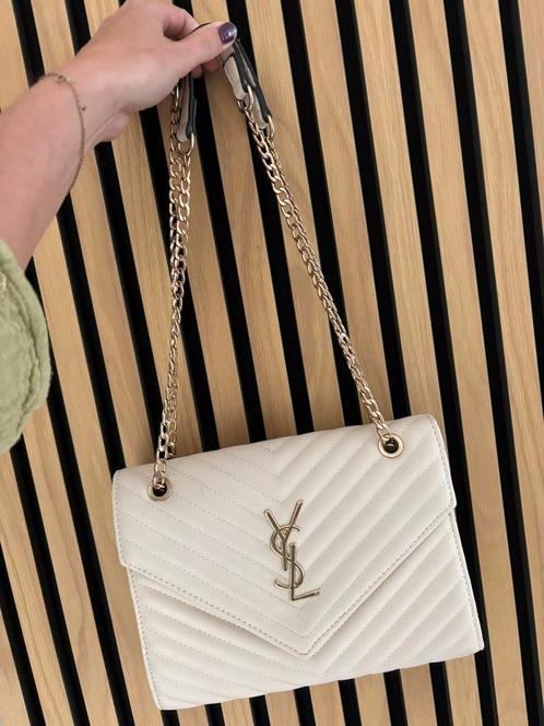 ysl-handtas-691ulq-1.jpg